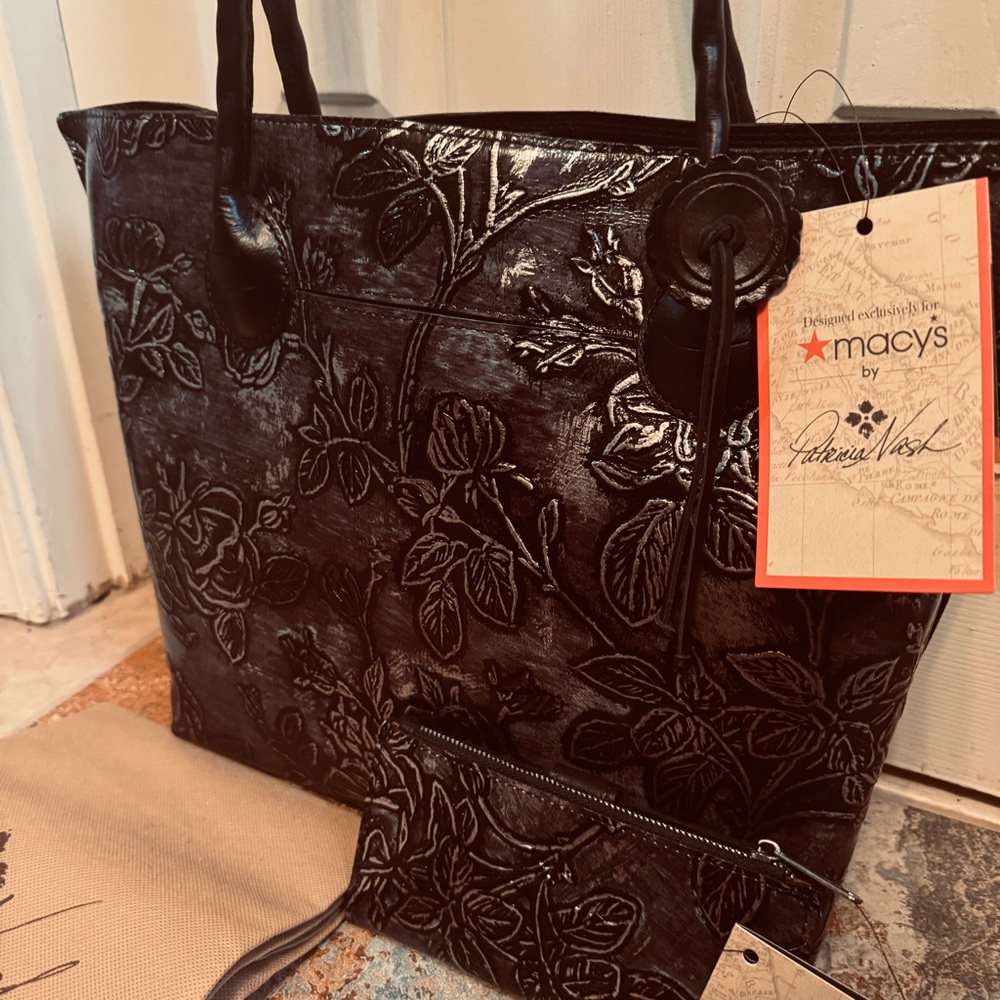 NWT! Elegant Patricia Nash Eastleigh Blackw/Silver Leaf Embossed Leather Tote! - Picture 6 of 15